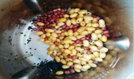 红豆黄豆黑芝麻豆浆,红豆黄豆黑芝麻豆浆，健康生活新选择